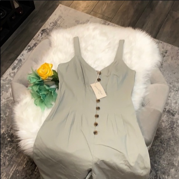 NEW! Pickled Gray Button Front Jumper - Picture 3 of 8